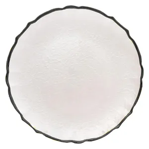 Тарелка "Линдгрен" с черным кантом