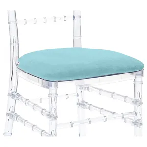 Чехол для подушки Кьявари из небесного бархата