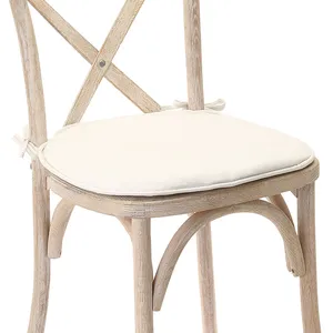 Подушка Кроссбэк белая. Сдаётся со стулом.