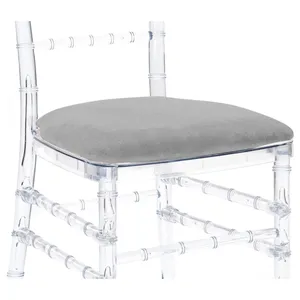 Чехол для подушки Кьявари из светло-серого бархата