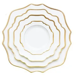 Набор тарелок Милан с золотым кантом