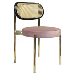 Стул Modern Gold, Black Rotango + Pink Lipstick
