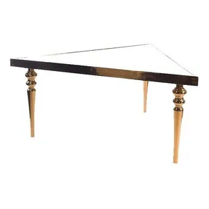 Стол «Triangle» треугольный, белый МДФ (продажа)