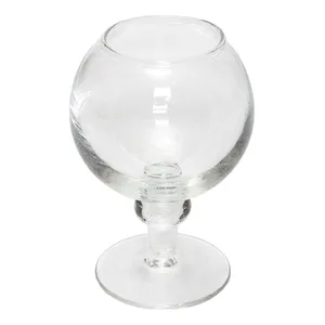 Стеклянная ваза маленькая