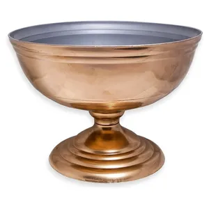 Кубок большой золото