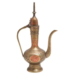 Винтажный кувшин с крышкой