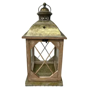 Фонарь деревянный декоративный