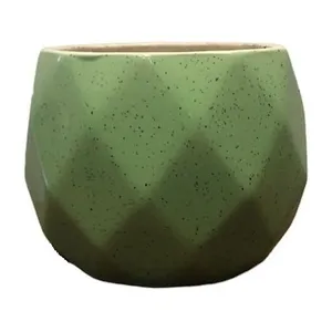 Кашпо гранёное зеленое